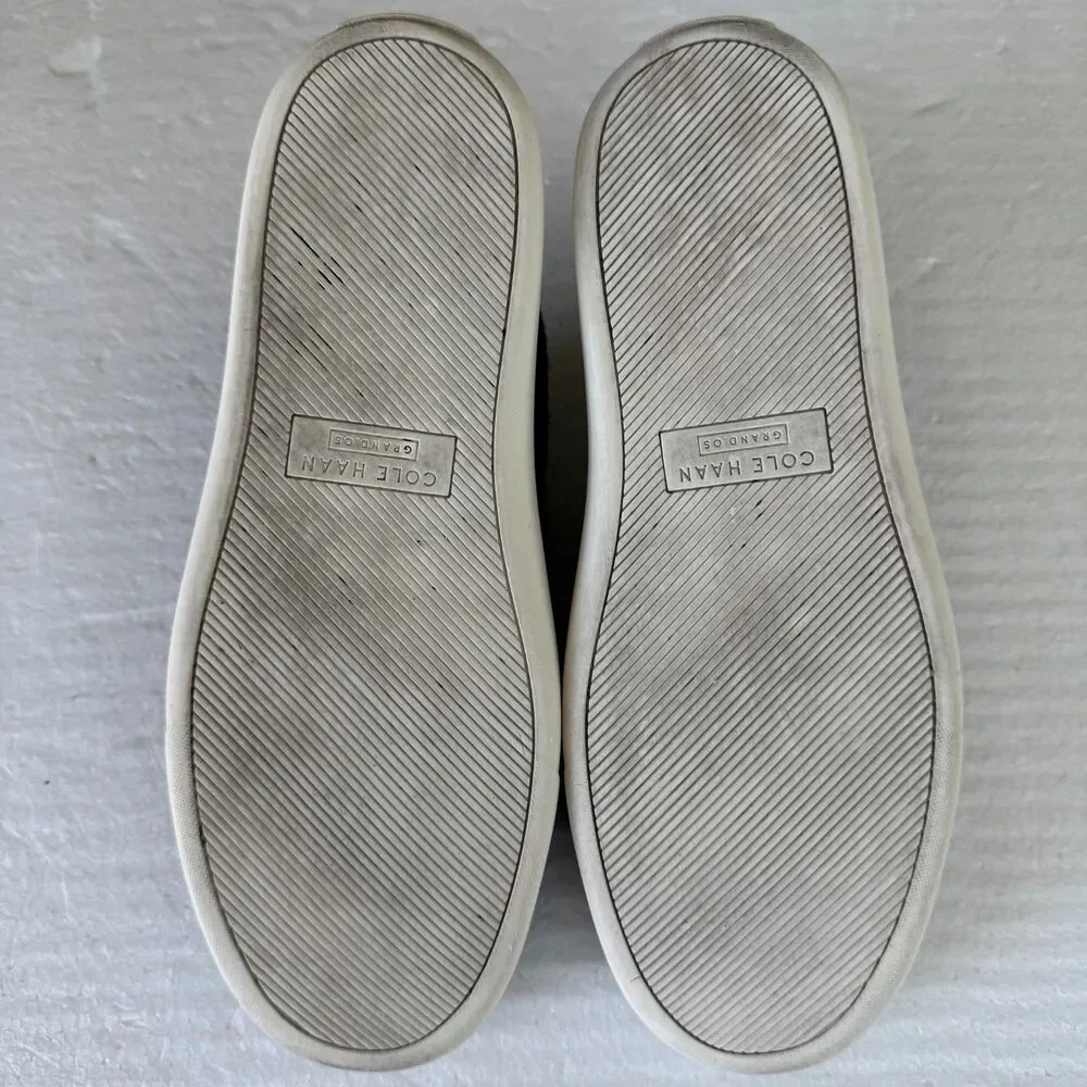 Size 6B - Cole Haan Grand OS Lace Up Sneakers Suede D4296